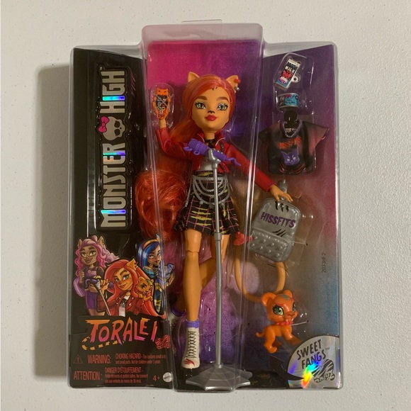 Monster High®: Toralei Stripe™ Fashion Doll with Pet and Accessories-New - Picture 5 of 9